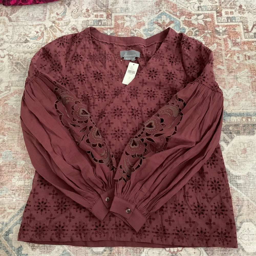 NWT Anthropologie long sleeve lace top. Raspberry color size S